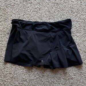 Lululemon Women’s Black Skirt Skort Pleated Black Sz 10